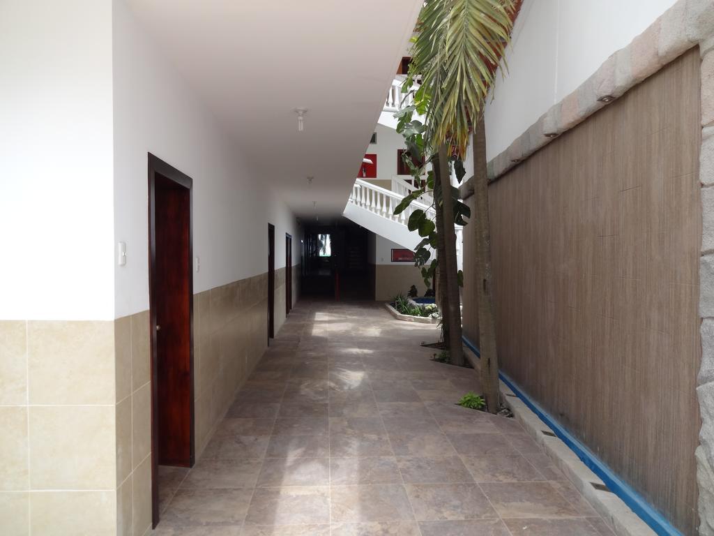 Hotel Pacifico Puerto Lopez Exterior photo